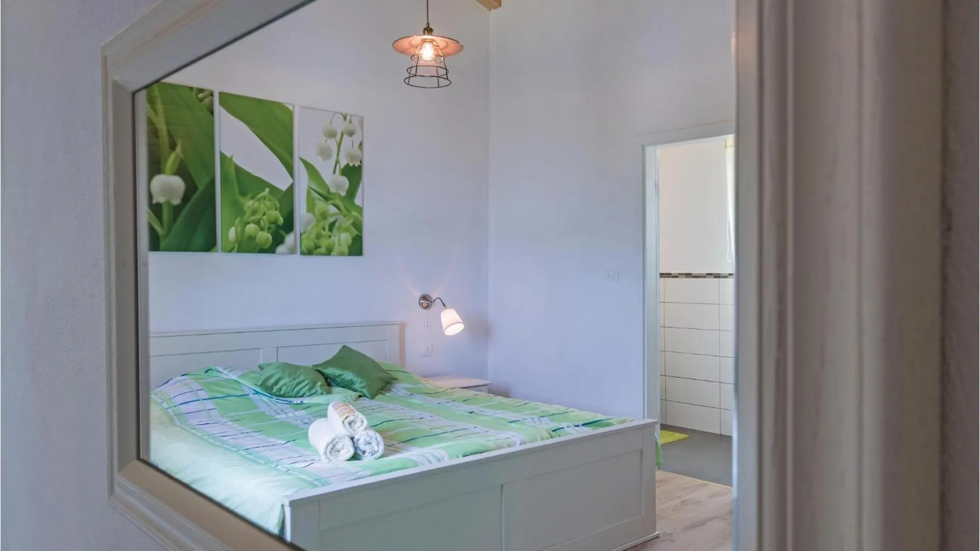 Gorgeous Home In Peruski With Wifi Holiday home